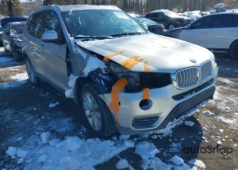 2017 BMW X3 xDrive28I z USA, uszkodzony, nr VIN 5UXWX9C54H0T04475